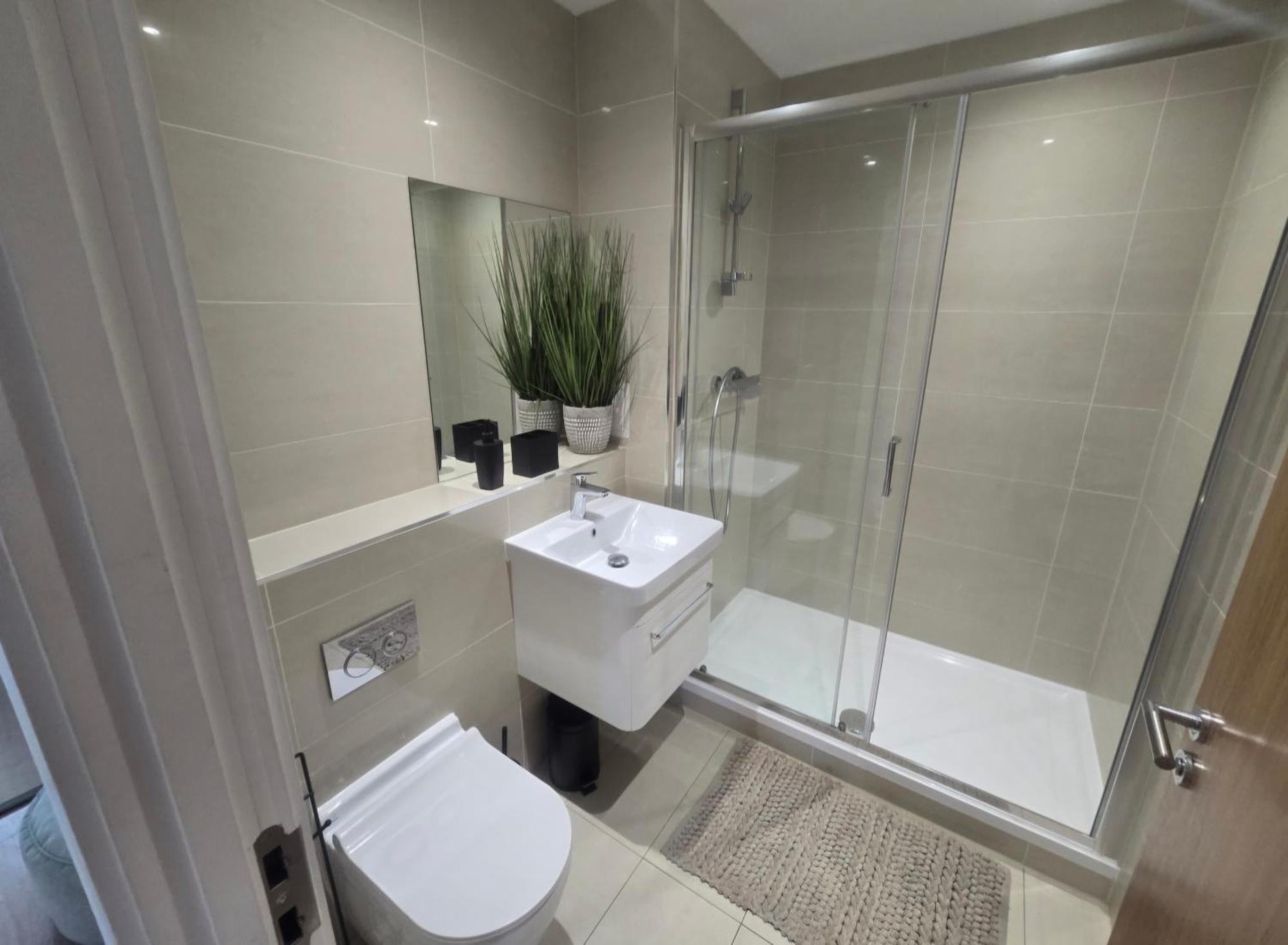 Snuggle - Riverside - Views Over Looking River Thames, Close To O2 Arena, Excel, Airport, Thames Clipper- River Boat Service, Woolwich Ferry, Onsite Parking, Twin Option Available Apartamento